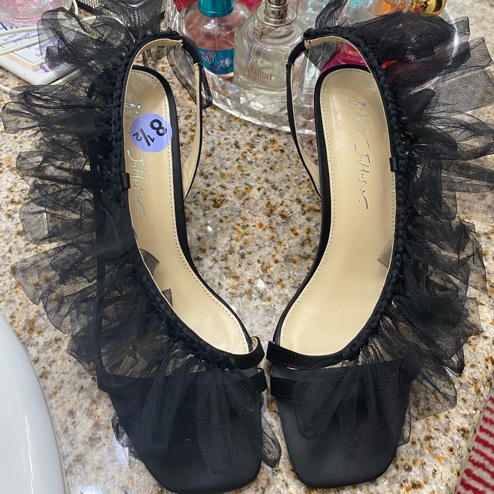 Betsey Johnson Lace heels